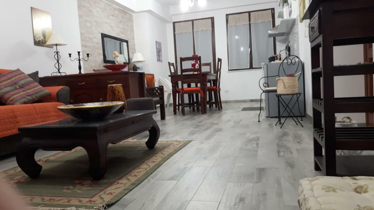 阿尔盖罗Little House别墅 外观 照片